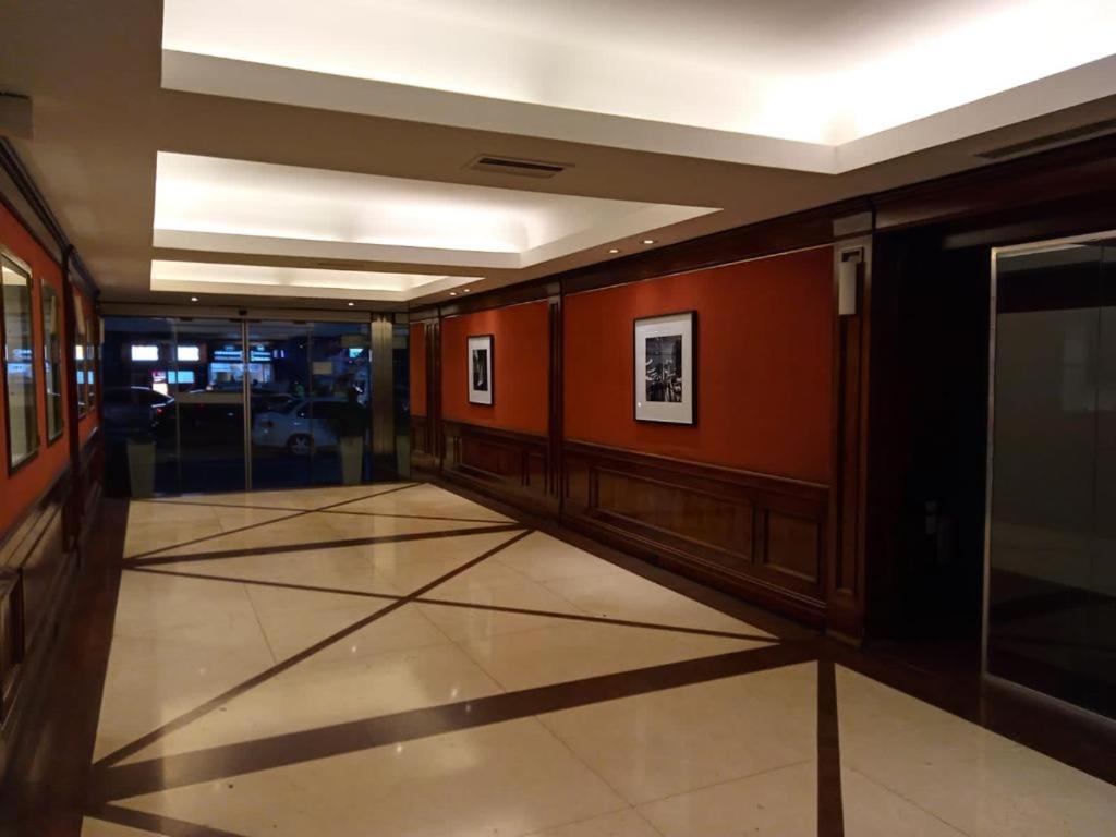 ブエノスアイレスApart Avenida Corrientesアパートメント エクステリア 写真